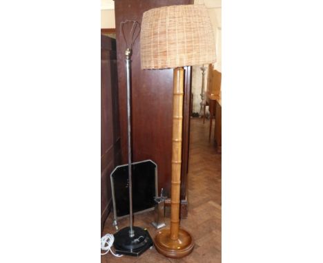 Deco standard lamp with chrome column on ebonised base with chrome lizard, similar fire screen and tidy and simulated bamboo 