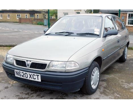 A Vauxhall Astra Merit, Registration N620 XCT, 5 door hatchback, manual, petrol, silver, first registered 27/02/1996, 1598cc,