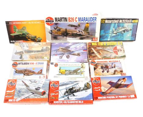 Airfix and Heller and other model kits, including Hunting Percival Jet Provost T3, Mig 21C and Cessna 0-2 Dog Fight Double, A