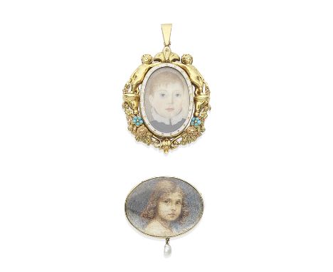 GOLD, ENAMEL AND TURQUOISE FORGET-ME-NOT PENDANT, CIRCA 1830With putti and engraved tricoloured gold flowers, accented by tur