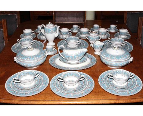 Wedgwood Florentine tea and dinner service no. W2714, approximately 62 pieces including teapot, tureens, meat plate, etc.
