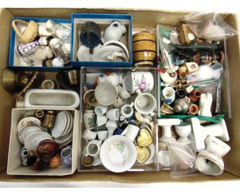 ASSORTED DOLL'S HOUSE ACCESSORIES  comprising ceramic wares and other items. 