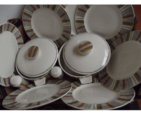 Midwinter part dinner service