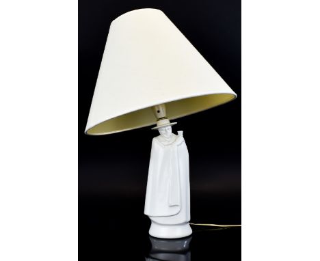 Wedgwood of Etruria 'Moonstone' Ceramic Table Lamp and shade. 12 inches including the shade.