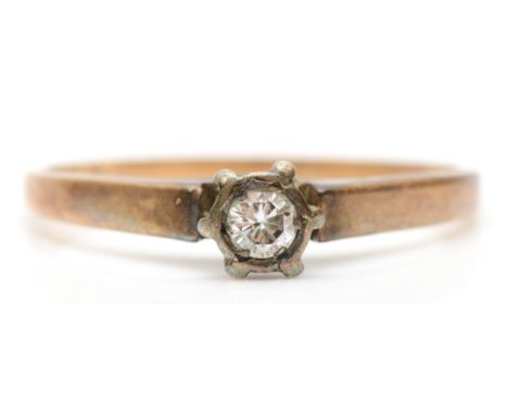 A 9ct gold brilliant cut diamond solitaire ring, M-N, 1.5gm. 