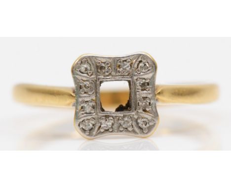 An Art Deco 18ct gold and platinum ring setting with diamond surround, Q-R, 3gm. 