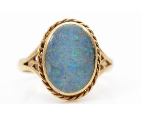 A 9ct gold triplet opal dress ring, Q, 3.4gm. 