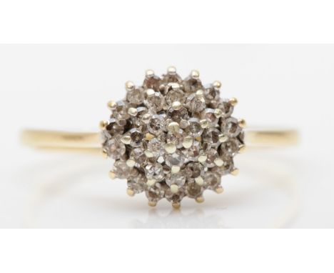 A 9ct gold eight cut diamond cluster ring, T, 2.1gm. 