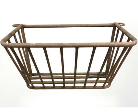 An iron feeding trough, width 89 cm.