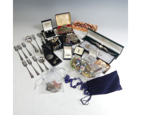 A quantity of vintage and later Costume Jewellery,&nbsp;including a small 9ct gold mounted citrine pendant and ring, a pair o