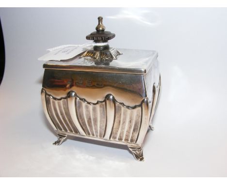 A small proportioned Victorian silver lidded tea caddy - Birmingham 1894