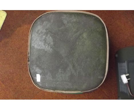 Retro leather pouffe 