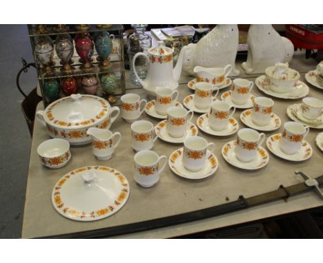 1970's Mayfair pottery part tea and dinner service