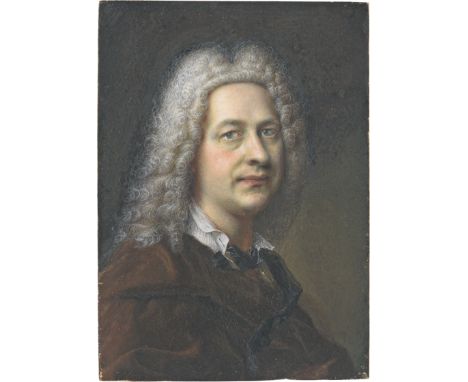 Denner, Balthasar -- Miniatur Portrait Selbstbildnis mit weiß gepuderter Perücke, in braunem Umhang und weißem Hemd mit offen