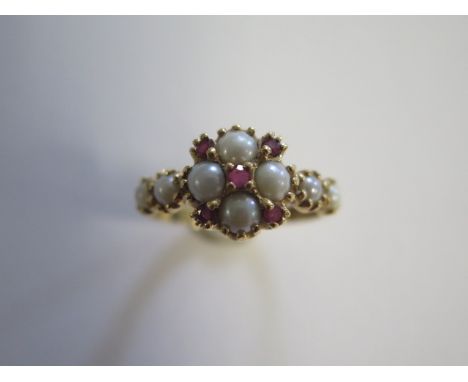 A 14ct 585 pearl and ruby yellow gold ring, size P, approx 3.7 grams, in good condition 