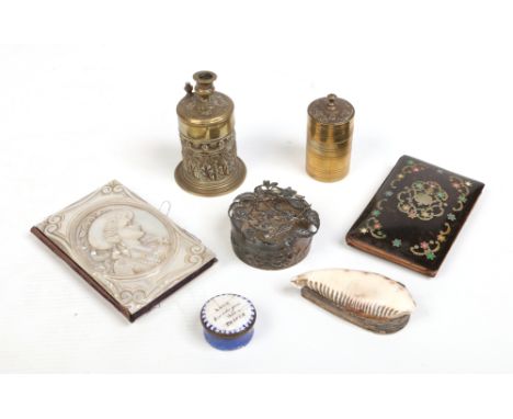 A George V silver box with openwork cover formed as fuchsia by William Comyns assayed London 1913. Along with other collectab
