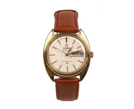 A gentleman's gold plated Omega automatic chronometer Constellation wristwatch with original clasp. Having satin dial, baton 