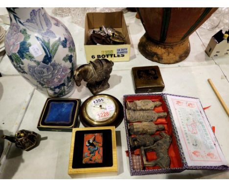Mixed collectables, including a stoneware Tang horse, a cased compass and a barometer. Not available for in-house P&amp;P