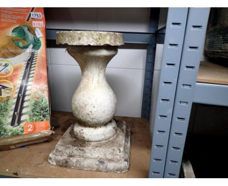 Stone garden pedestal with sundial, H: 50 cm. Not available for in-house P&amp;P