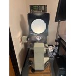 Mitutoyo PH-350 Optical Comparator