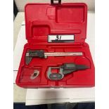Electronic Caliper: 0-6" (.0005"/.01mm) withCR2032 Battery • IP54Electronic Micrometer:0-1"/ 25mm (0