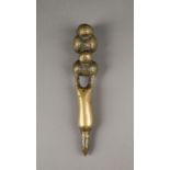 EIN OBJEKT AUS BRONZE