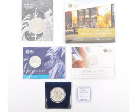 A collection of five United Kingdom UK Britannia / Royal Mint brilliant uncirculated  fine silver proof coins. To include; Un