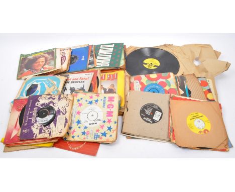 A collection of vintage 20th century 45 RPM vinyl records and gramophone records. To include White Label formats from Dave Sa