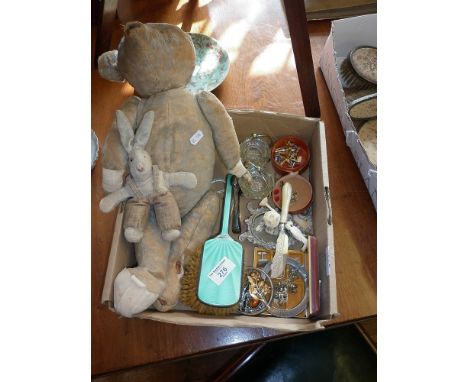 Old bandaged teddy bear, a similar rabbit and assorted small items, inc. pair of glass salts and assorted costume jewellery, 