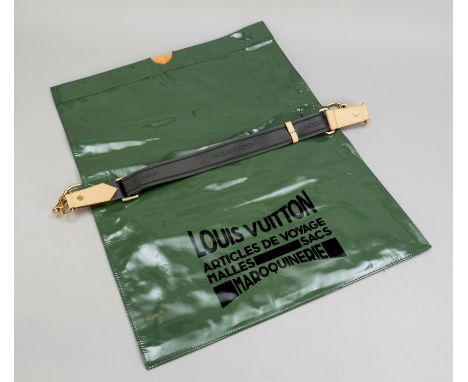 Louis Vuitton, Limited Edition Emeraude Patent Lambskin Leather Raindrop Besace Bag, glänzendes patentiertes Lackleder in Sma