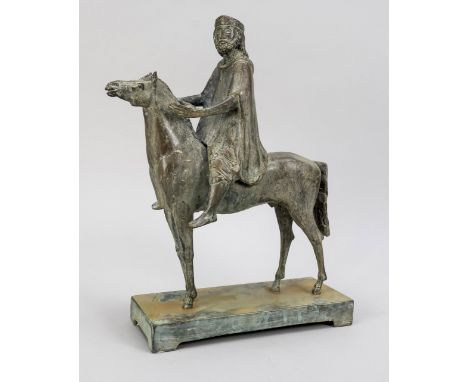 Heinrich-Gerhard Bücker (1922-2008), Reiterstandbild ''Kaiser Heinrich III.'', grünbraun patinierte Bronze, unsign., H. 41 cm