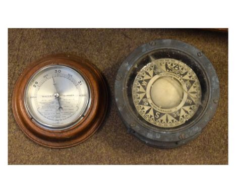 Early to mid 20th Century ships compass, the dial signed A.L. Willings and Co, Middlesbrough, the 'floating' dial within bulk