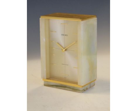Seiko battery operated brass and onyx cased mantel clock   Condition: 