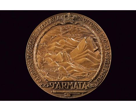 dating: 1940 - 1945 circa provenance: Kingdom of Italy, On the obverse crowned double eagle within a frame of love knots, on 
