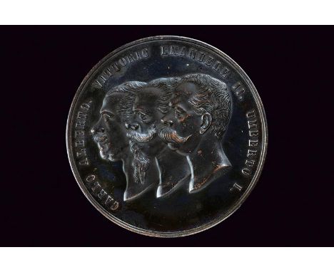 dating: 1881 provenance: Kingdom of Italy, In bronze. On the obverse, the busts of the three Kings (left), on the border 'CAR