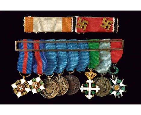 dating: First half of the 20th Century provenance: Kingdom of Italy, Clasp with nine miniatures, Officer of the Military Orde