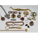 1 Konv. Schmuck Silber (ca. 5 Teile) z.B. Trachtenschmuck, Mode/Metall u.a., z.B. Schaumgoldbroschen