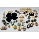 1 Konv. Schmuck Mode/Metall u.a., je Asp./Gsp. im Beautykoffer