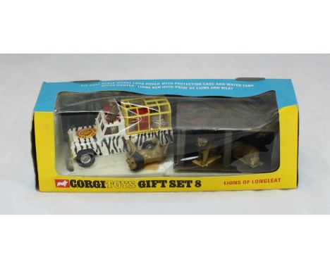 Corgi toys gift set 8, Lions of Longleat, comprising Land Rover, keeper, three lions and accessories, in original box with fi