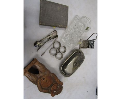 A wooden monkey clock (a/f0 a carved axe handle? and a quantity of metal and glass wares