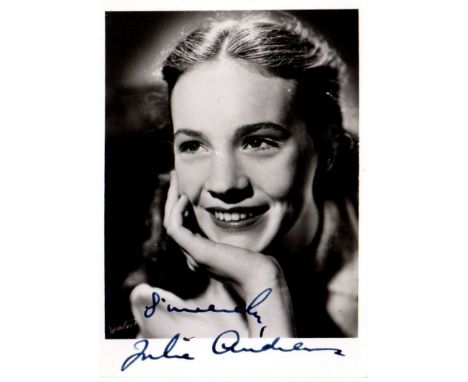 ENTERTAINMENT: Selection of signed postcard photographs and some slightly smaller, many vintage, by various stage and screen 