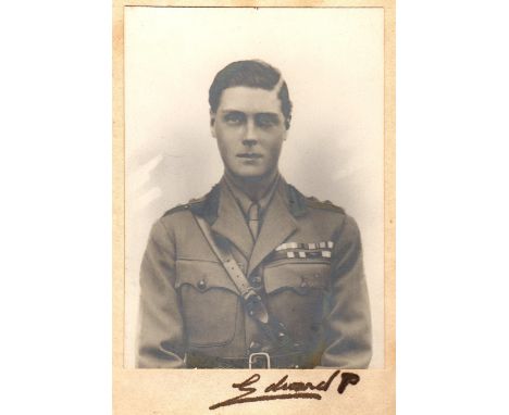 EDWARD VIII: (1894-1972) King of the United Kingdom January - December 1936. Later Duke of Windsor. Vintage signed sepia 3 x 