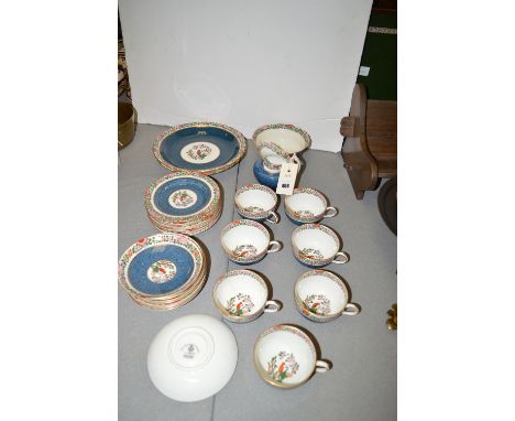 A Royal Worcester, Old Worcester 'Parrot' pattern tea service, to include: cups, saucers, plates, jug and bowl.