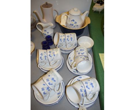 A Royal Doulton 'Minerva' pattern tea service, comprising: tea pot, cream, sugar, ten tea cups and saucers, ten side plates; 