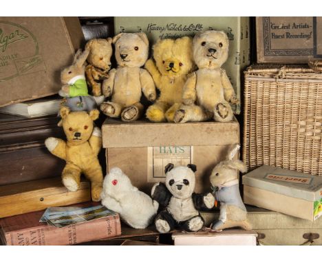 The Barclay Bears, five Teddy Bear comprising Inglewood, Springbank, Cotford, Uplands, Kendall-Wadley and Invergorden, two po