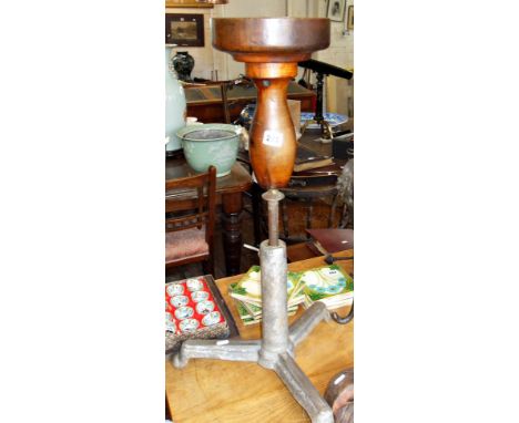 Old wood & metal sculptors/clay modeller's revolving stand on tripod base
