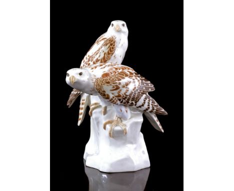 Meissen porcelain sculpture of 2 falcons, design Max Hermann Fritz (1873-1948), model number X185, 32 cm high