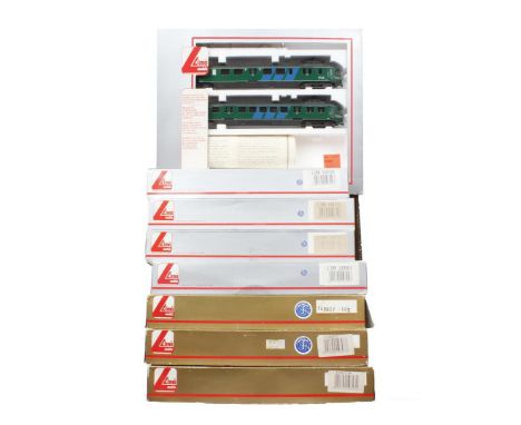 8 pieces Lima model train packages, incl. 149804, 149731, 149734 and 149807