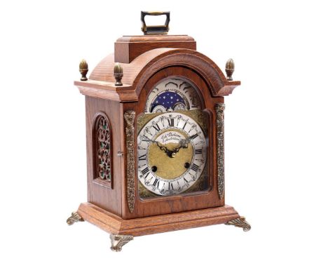 John Duchesne Amsterdam table clock in walnut case and brass details, 30 cm high