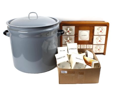 Box various b.u. pudding/cake moulds, kitchen pots for barley, grutze, erbsen, reis and groats, kitchen cupboard and gray ena